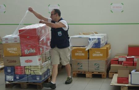 DONACIJA PREHRAMBENIH IZDELKOV ZA GASILCE - Foto- Tine Šubic_24